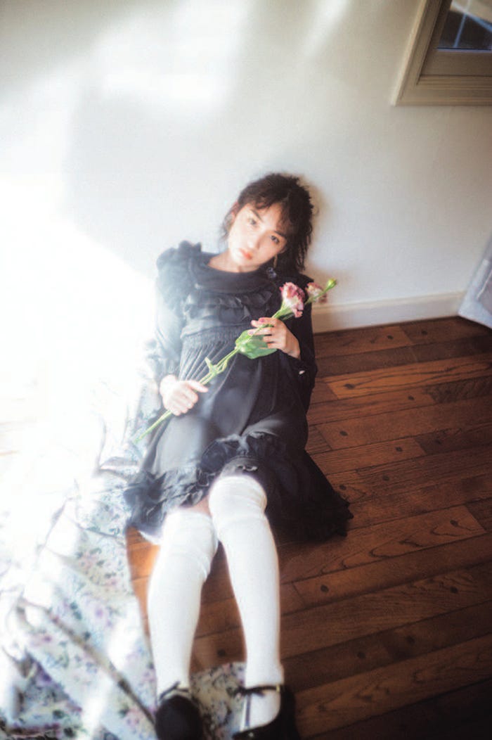 黒木ひかり「LARME039」(C)徳間書店