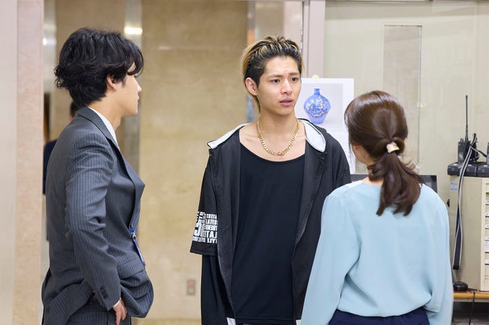 葉山奨之、小宮璃央、生田絵梨花「素晴らしき哉、先生!」第3話より(C)ABCテレビ