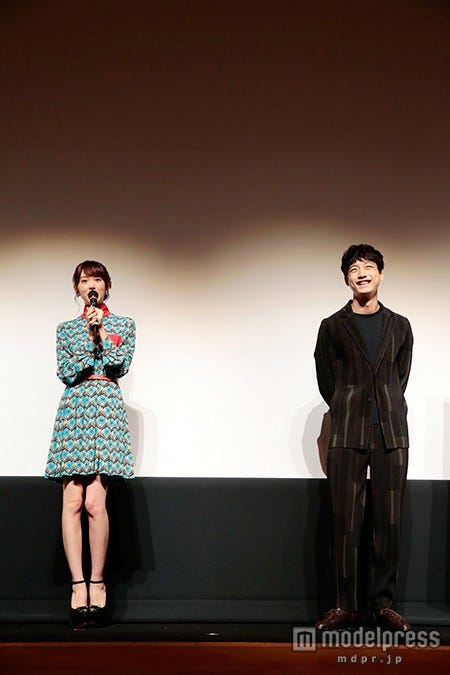 桐谷美玲、坂口健太郎