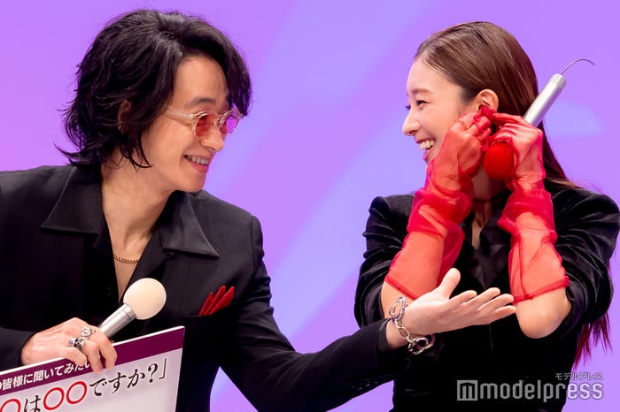 戸塚祥太、宮本茉由(C)モデルプレス