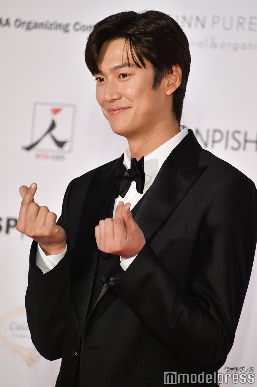 ナ・イヌ （C）モデルプレス