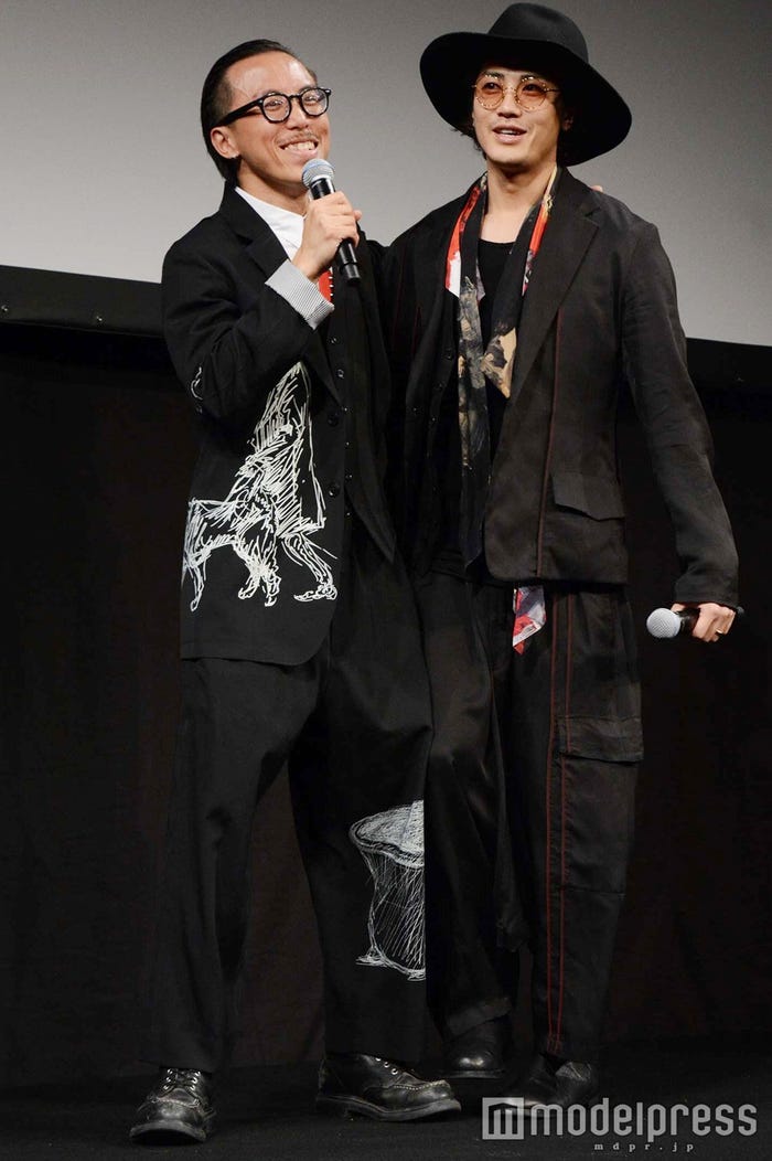 レスリー・キー氏、赤西仁(C)モデルプレス