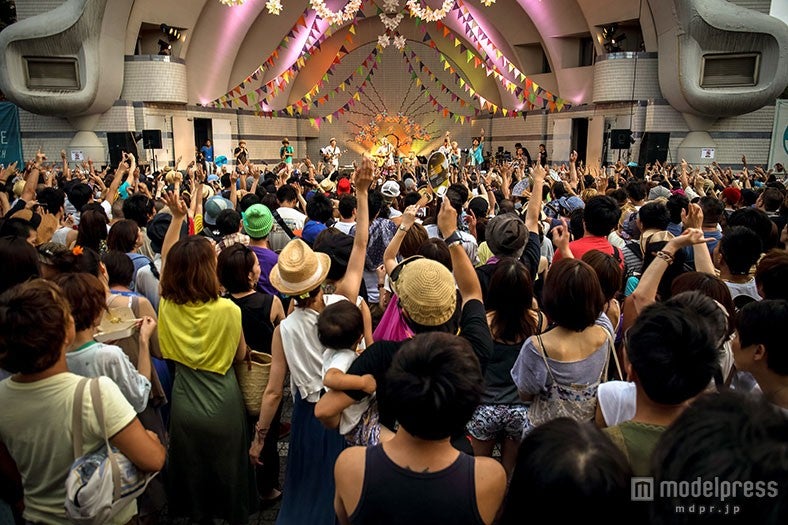 音楽で盛り上がる一体感がたまらない／画像提供：OCEAN PEOPLES’15