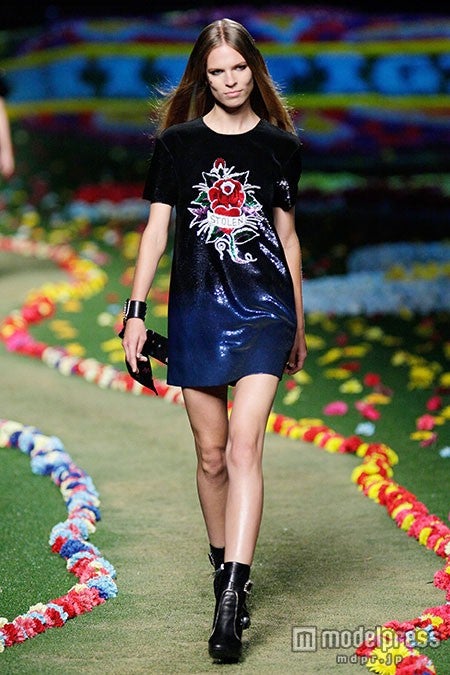 「トミー ヒルフィガー（TOMMY HILFIGER）」2015年春夏コレクション