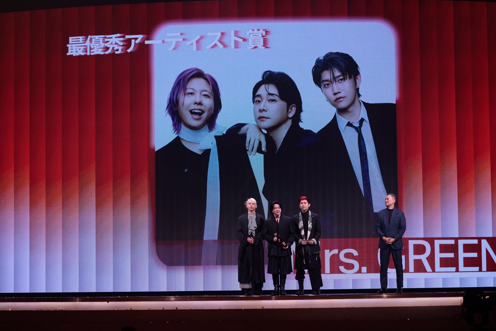 【MAJ2026】Mrs. GREEN APPLE、2年連続最優秀アーティスト賞 16歳の時に組んだバンドで栄冠「報われて嬉しいです」