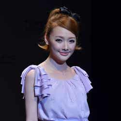 中国版「Rayli」モデルのアユキ