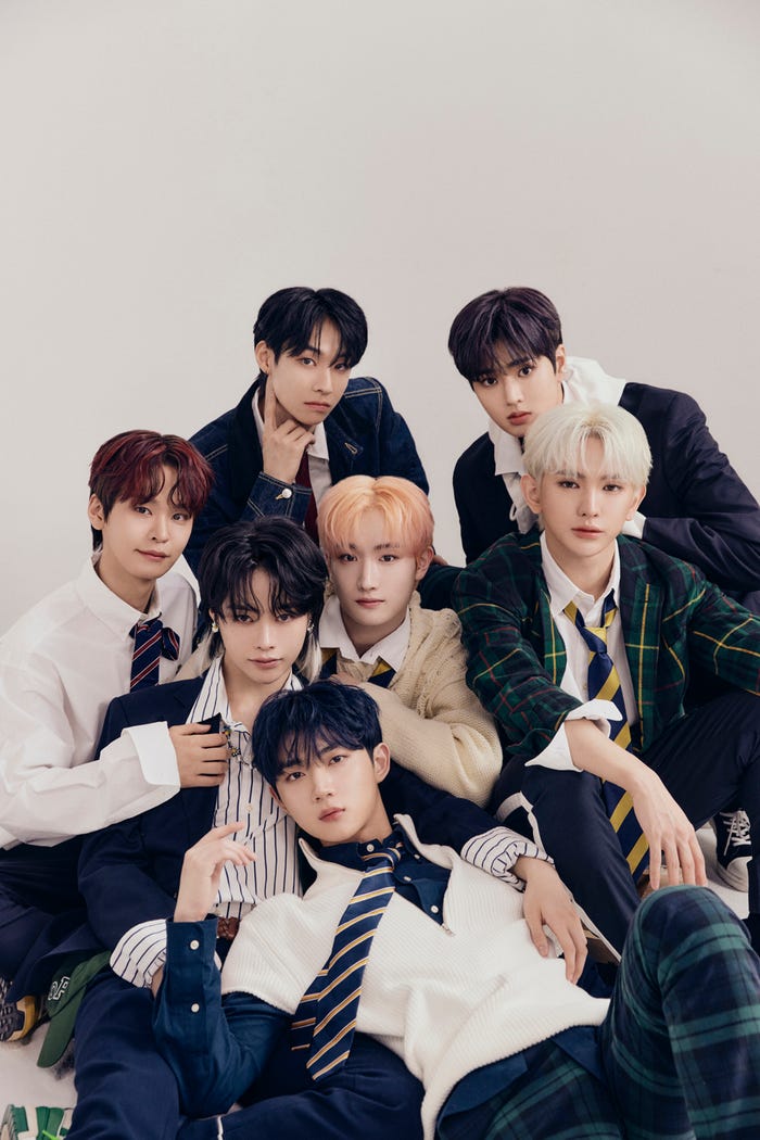 TEMPEST/(左上から時計回りに)ファラン、ウンチャン、ルー、ヒョク、ヒョンソプ、ハンビン、テレ(提供写真)