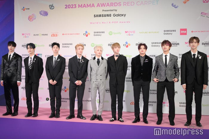 xikers(左から)ハンター、ジンシク、ヒョヌ、スミン、ミンジェ、ユジュン、ジュンミン、イェチャン、セウン/ジョンフンは活動中断中(C)モデルプレス