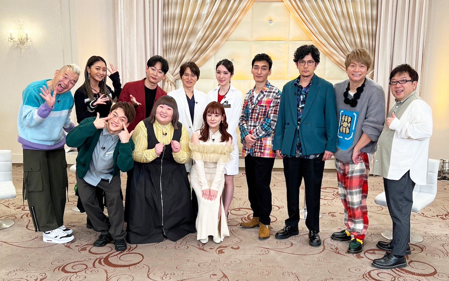 草なぎ剛、見事なバッティング披露「中居くんどっちが野球センスある？」 元プロ野球選手も驚き