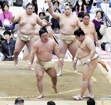 人気の藤ノ川が首痛から巡業復帰「やり過ぎると後遺症が残る」それでも「怖さはない」【大相撲】