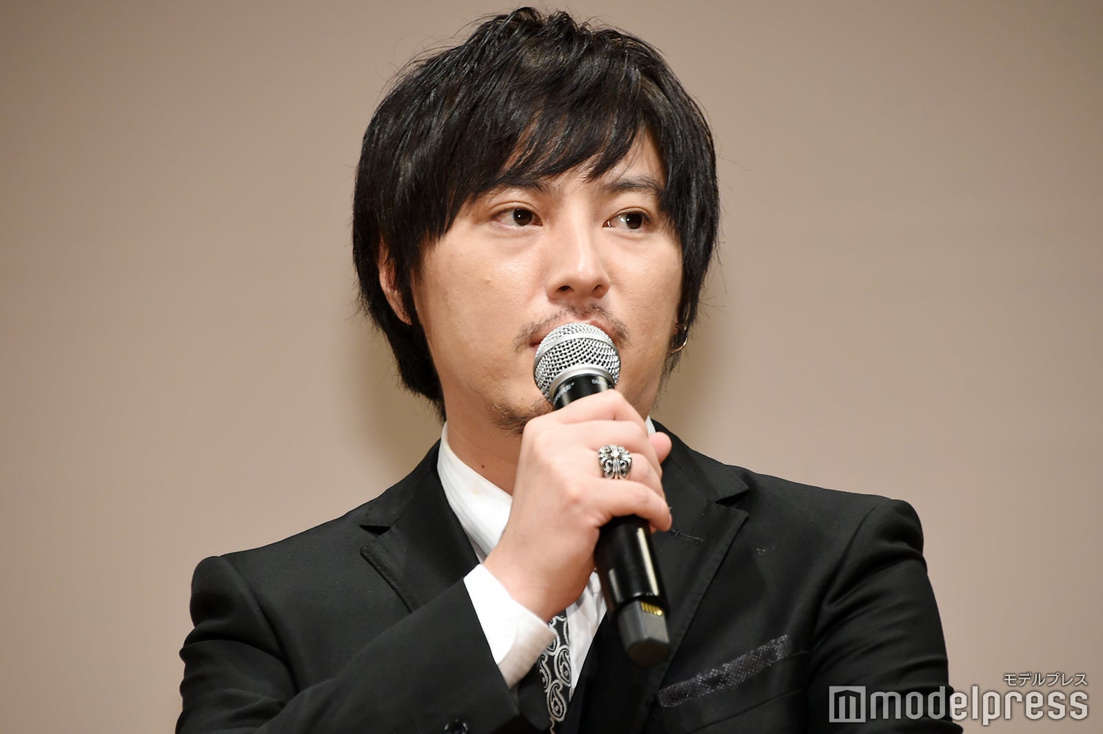 塚本高史（C）モデルプレス