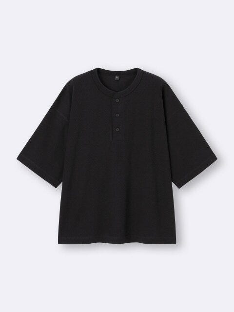 2025guボクシーヘンリーネックT