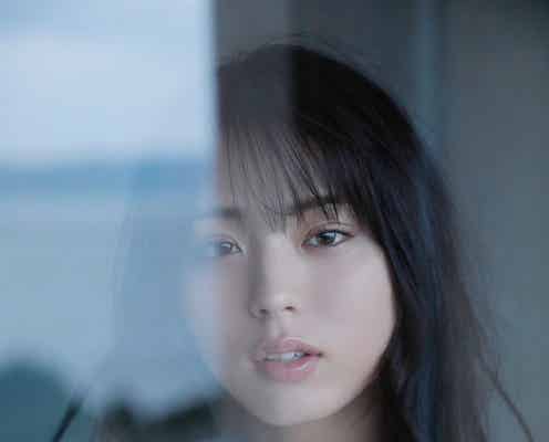 井手上漠、アザーカット連投が話題 フォトエッセイが好セールス