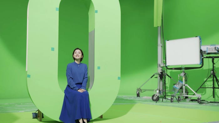 石原さとみ/新CMオフショット (提供写真)