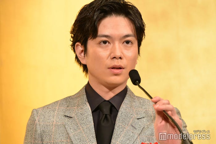 加藤シゲアキ(C)モデルプレス