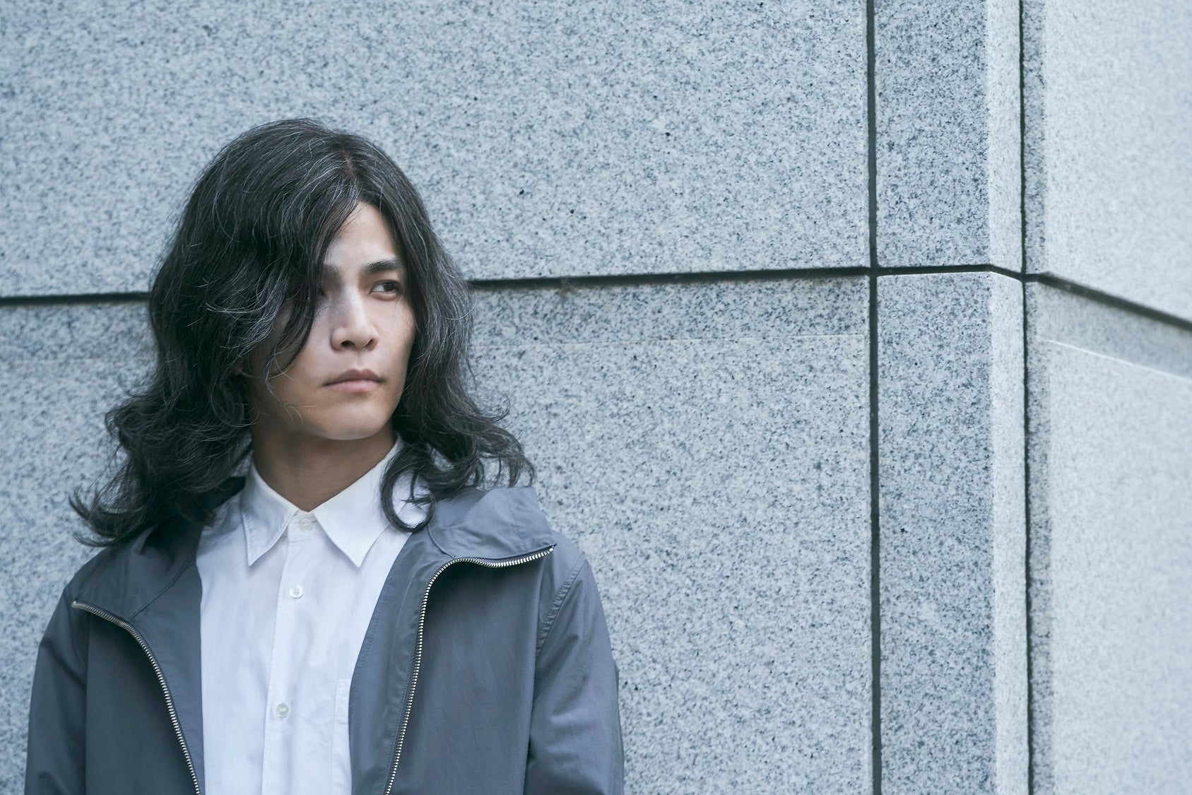 岩田剛典 （C）2022映画「死刑にいたる病」製作委員会