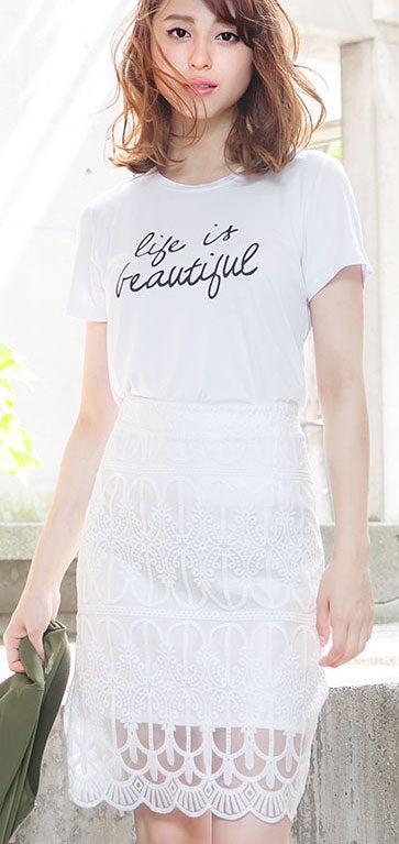 バックファスナー☆総レースペンシルタイトミニスカート「神戸レタス」1990円（税込）