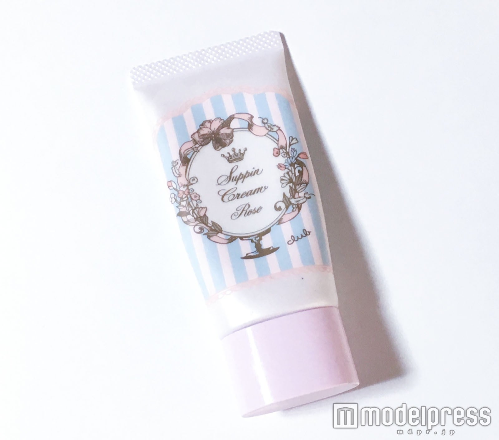 【クラブコスメチックス】「すっぴんクリーム“パステルローズ”」／写真：るん（C）モデルプレス