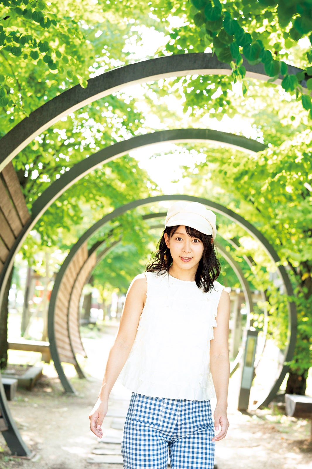 太田奈緒（C）木村哲夫、光文社