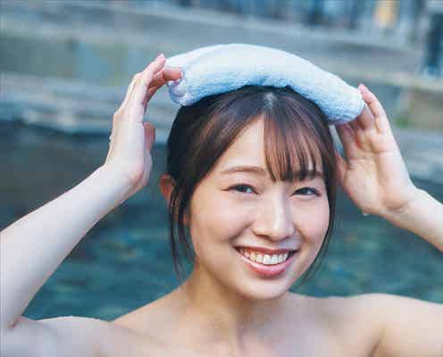 NMB48安部若菜、温泉で濡れ肌際立つ水着姿 ファースト写真集タイトル決定<愛される予感>