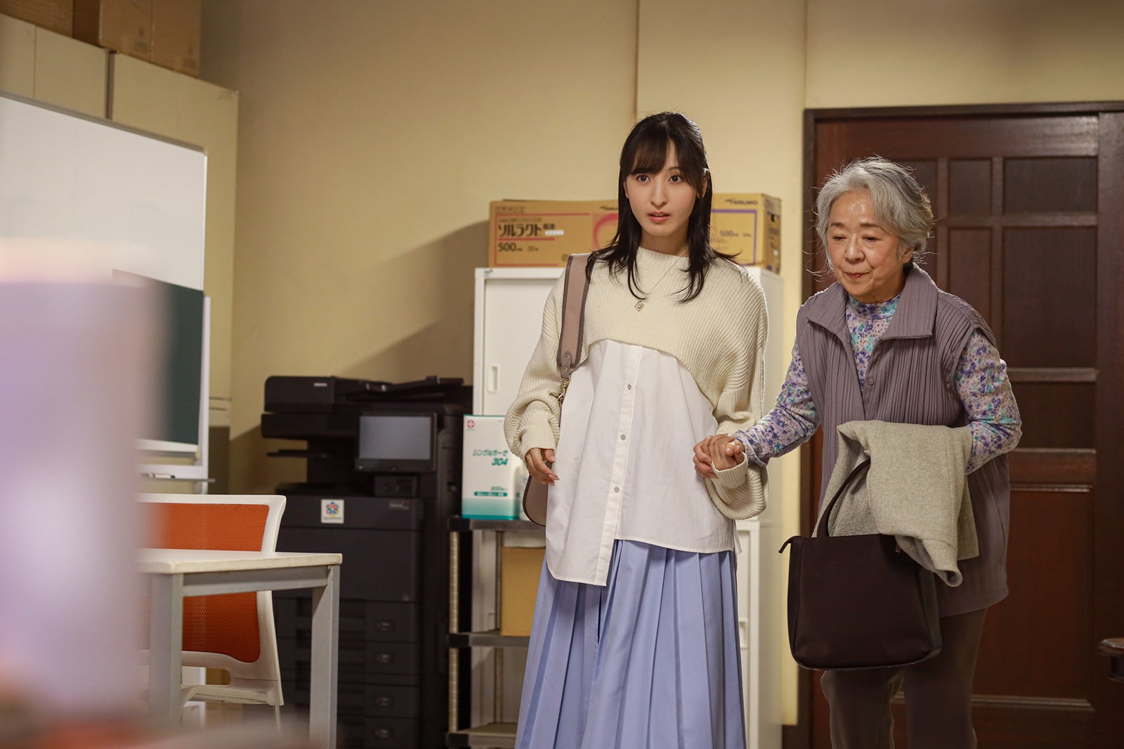 佐倉綾音「天久鷹央の推理カルテ」第1話（C）テレビ朝日