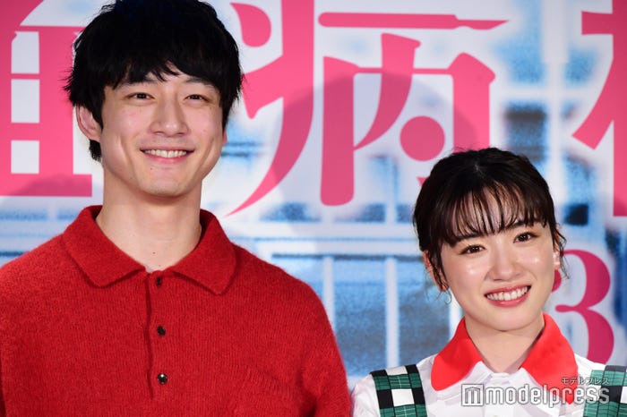 坂口健太郎、永野芽郁 (C)モデルプレス