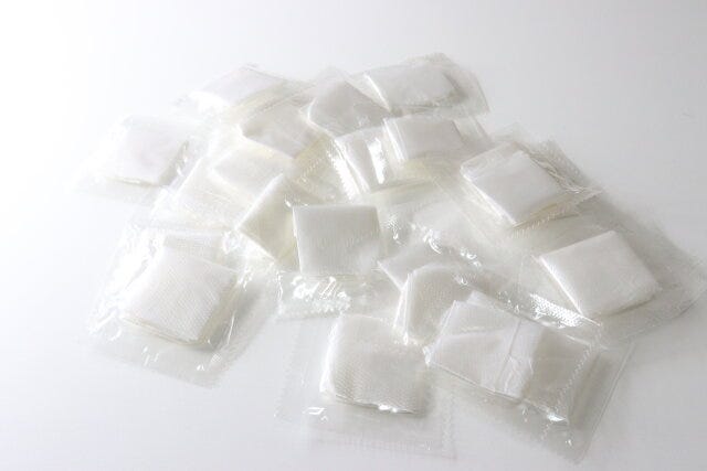 持ち運びやすいポリエチレン手袋