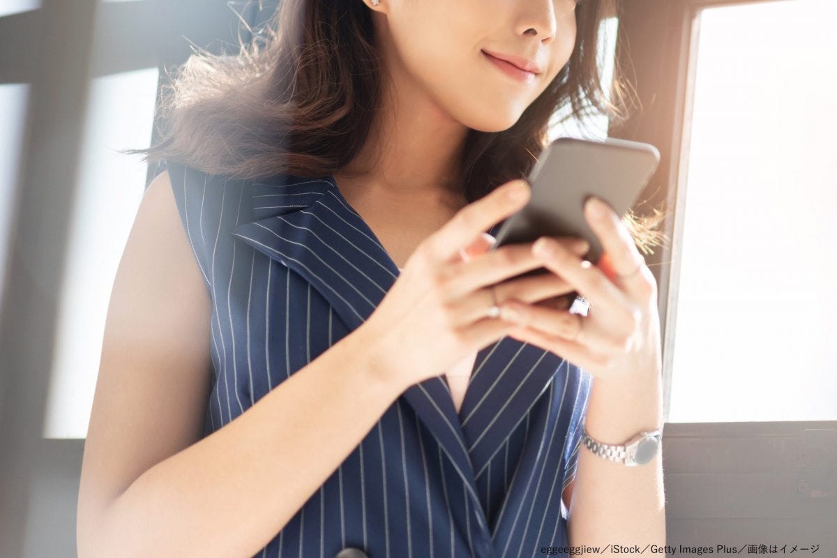 スマホ・スマートフォン・SNS・女性