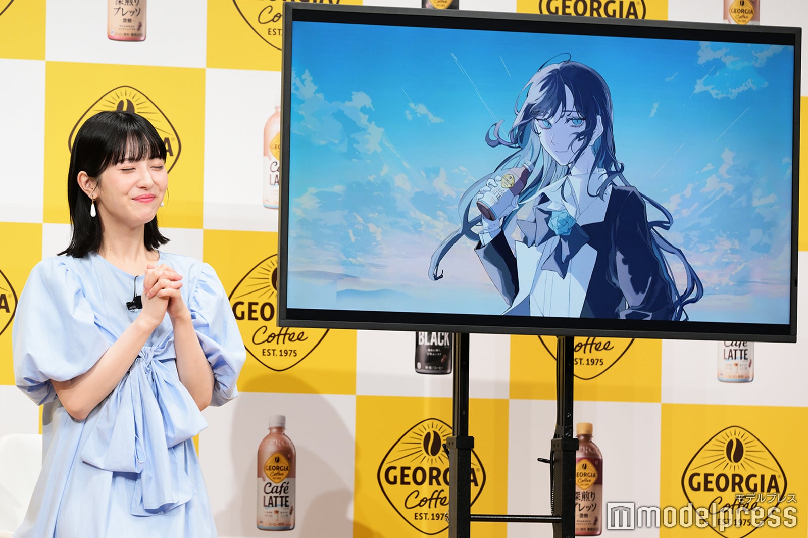 浜辺美波、Ado（C）モデルプレス