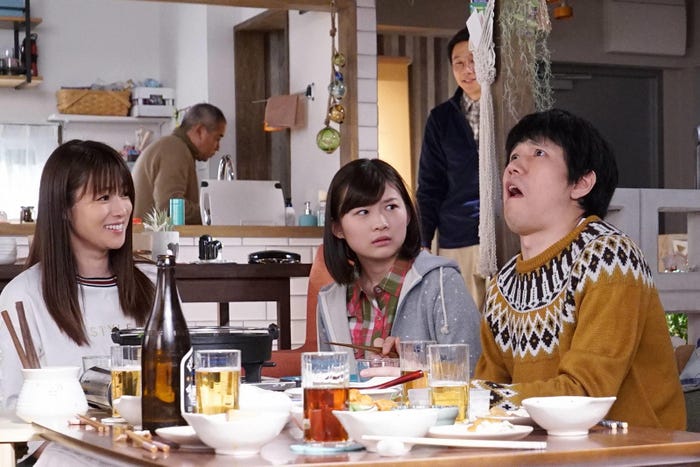 深田恭子、伊藤沙莉、松山ケンイチ/「隣の家族は青く見える」第9話より(C)フジテレビ