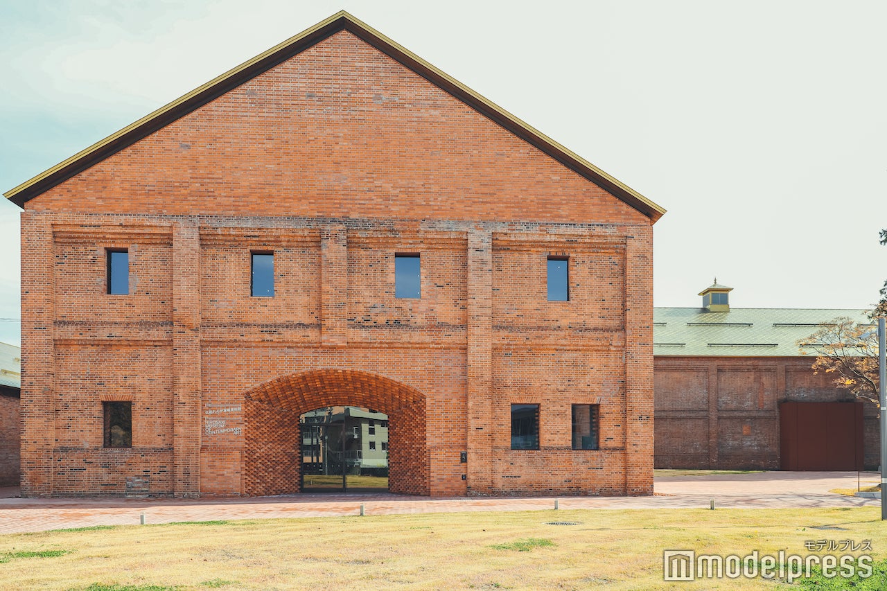 弘前れんが倉庫美術館外観（C）モデルプレス