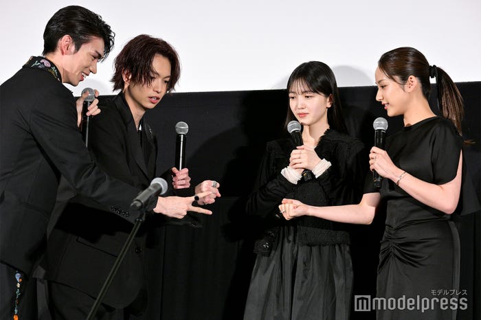 樋口幸平、綱啓永、久保史緒里、平祐奈(C)モデルプレス