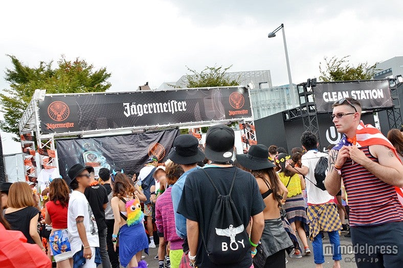 フードやドリンクのブースも充実