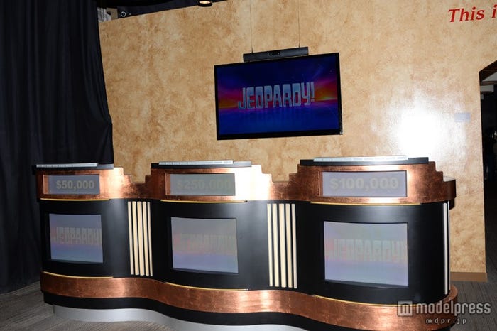 クイズ番組「JEOPARDY!」のスタジオに潜入