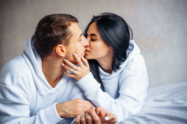 スイッチ入ったわ 男性が興奮する ディープキス のコツ モデルプレス