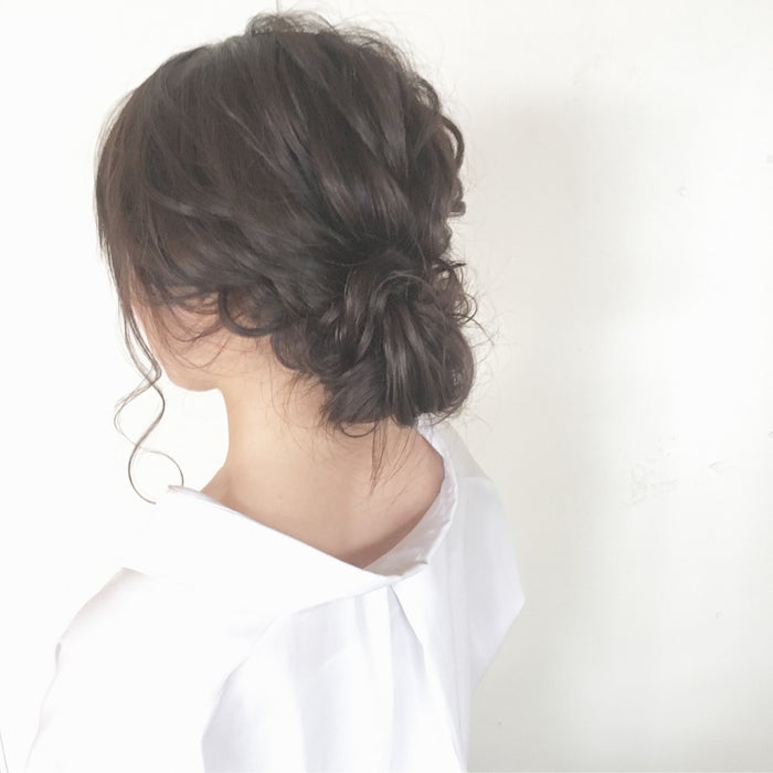 結婚式向けヘアアレンジ集 自分でできる褒められヘアセット モデルプレス 結婚式向けヘアアレンジ集 自分でできる褒められヘアセット モデルプレス
