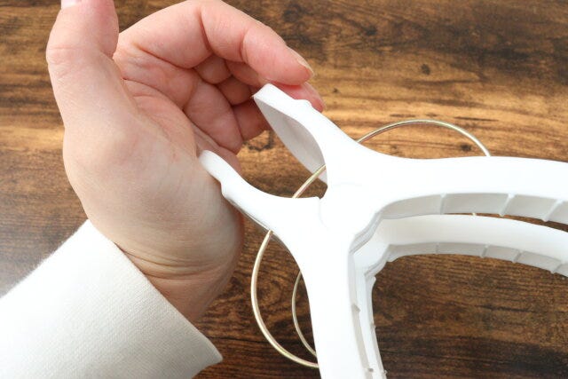 ダイソー　洗濯ばさみ　　強力Wアームピンチ　最大幅