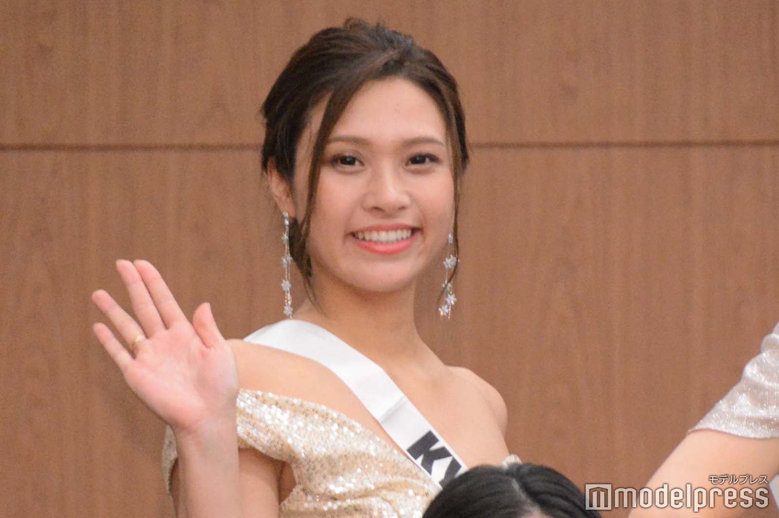 （C）モデルプレス