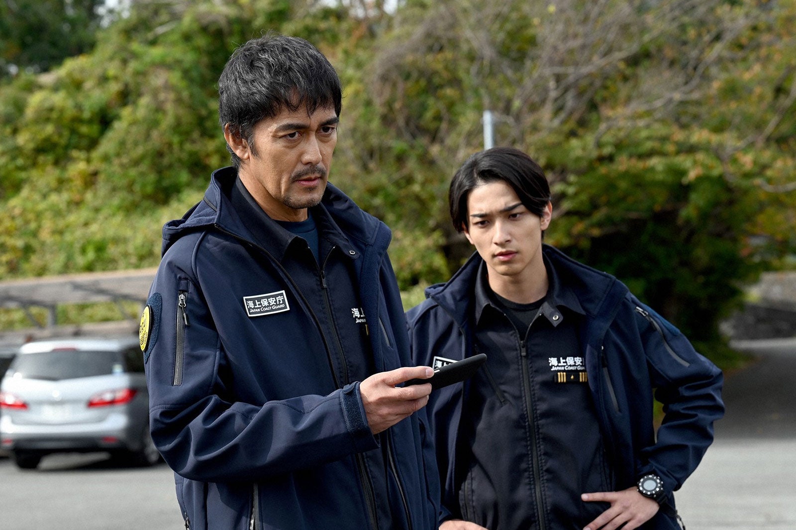 阿部寛、横浜流星／「DCU」第2話より（C）TBS 