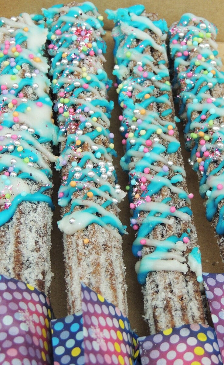 スノーパーティをイメージしたカラーリングのチュリトス