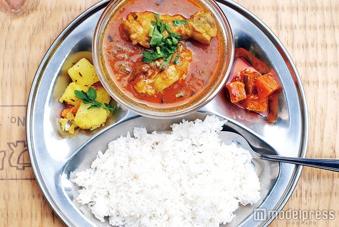 “カレー＆ビールフェス”バターチキンにキーマ等20種が真夏の渋谷に大集合