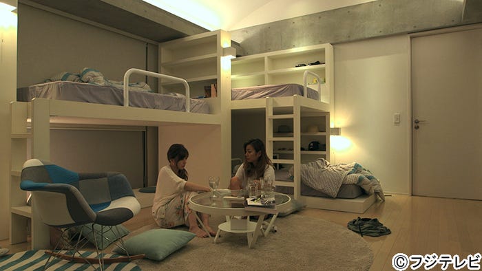 悠里子、美月『TERRACE HOUSE BOYS & GIRLS IN THE CITY』6th WEEK(C)フジテレビ/イースト・エンタテインメント