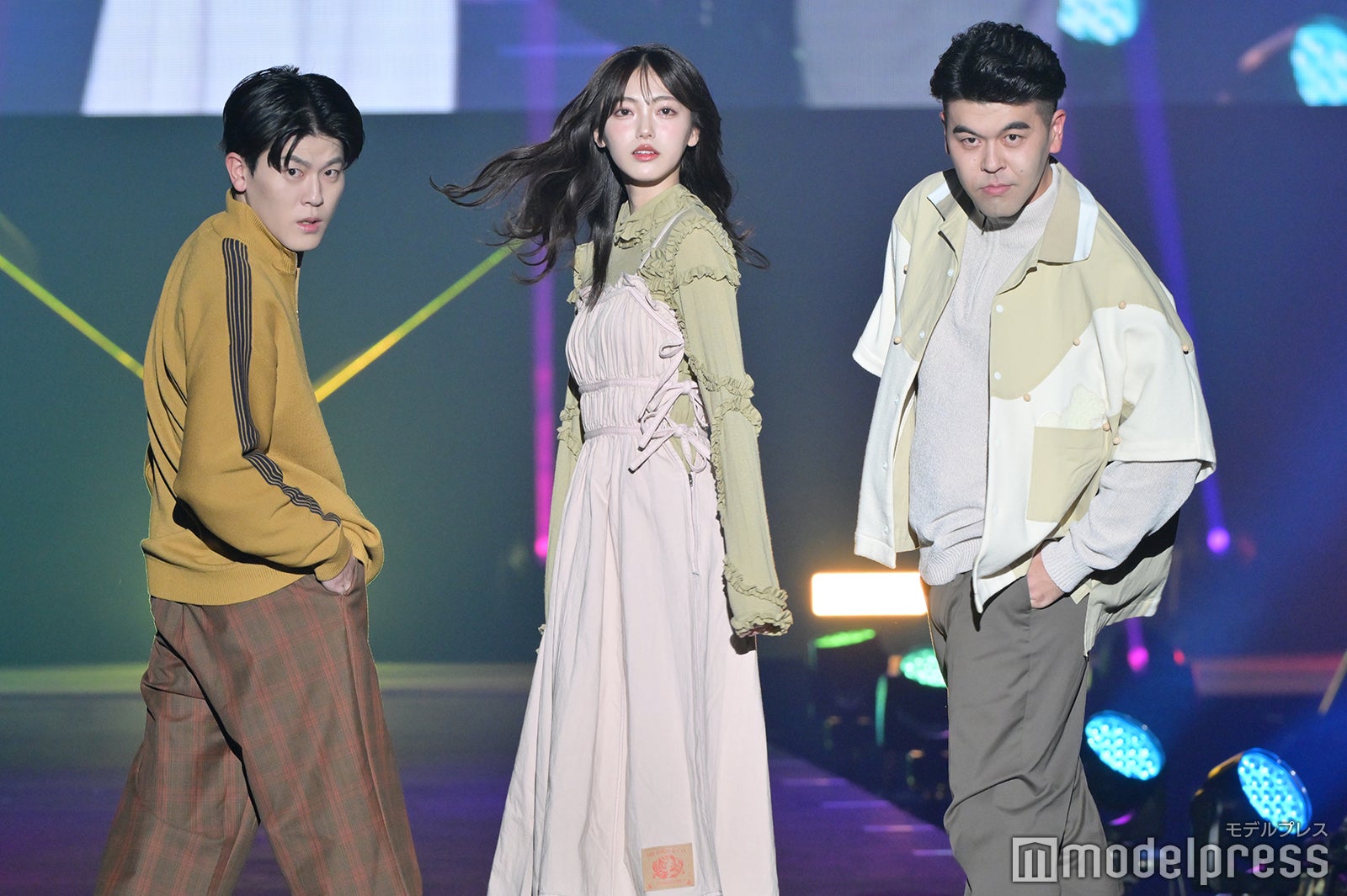 有輝、秋山理湖さん、卓也「TGC CAMPUS STAGE」より（C）モデルプレス