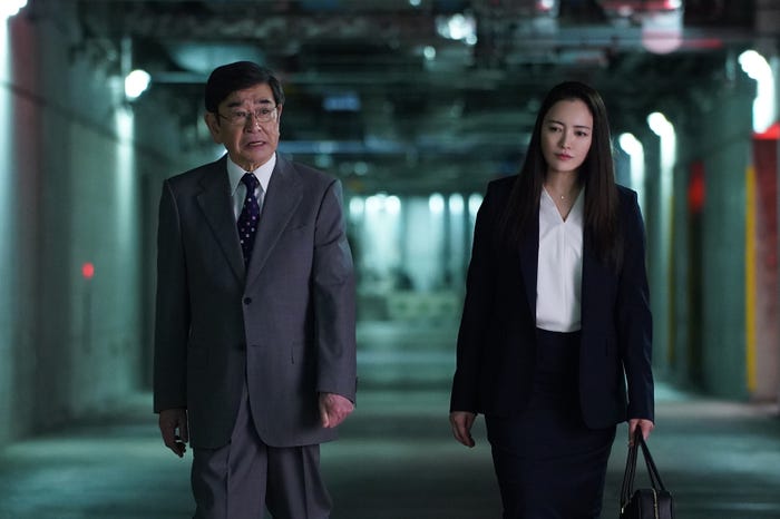 石坂浩二、仲間由紀恵「相棒season22」第1話より(C)テレビ朝日