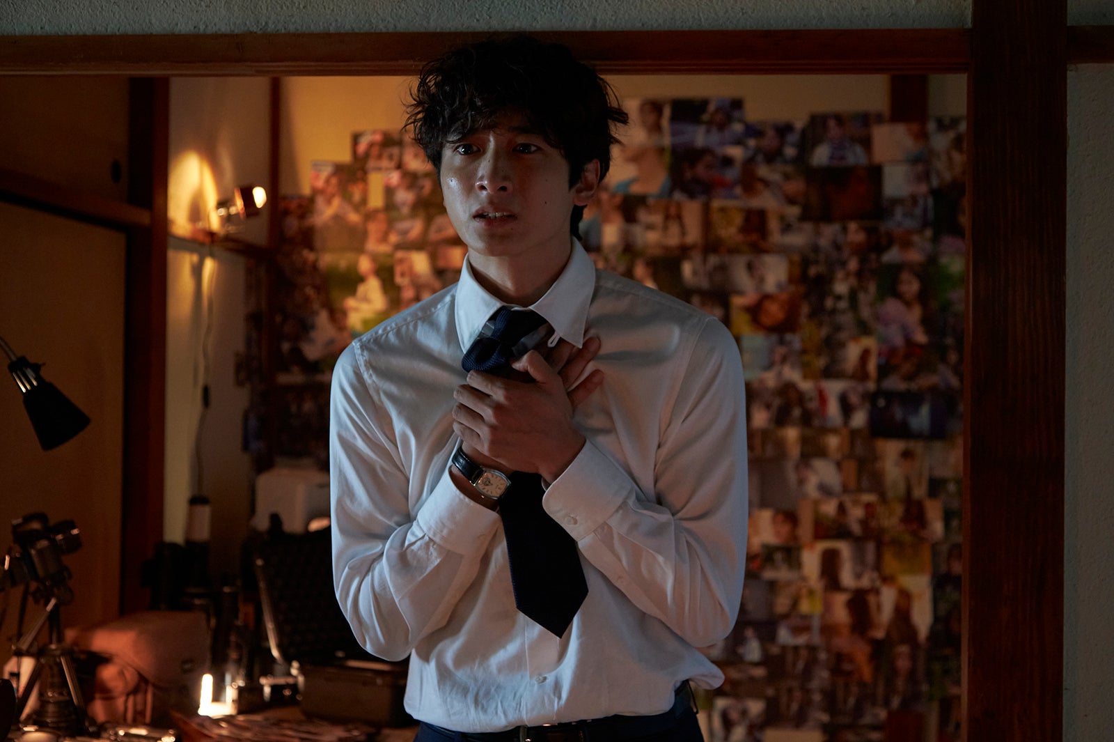 ＜癒やしのお隣さんには秘密がある 第8話＞仁科の過去が明らかに 藤子への愛が深すぎる理由とは