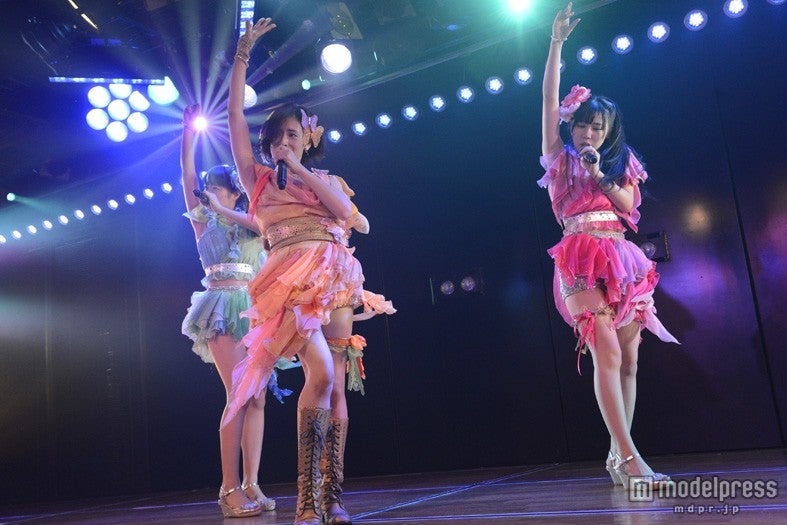 7月16日に行われた峯岸チーム4「アイドルの夜明け」公演の様子（C）AKS