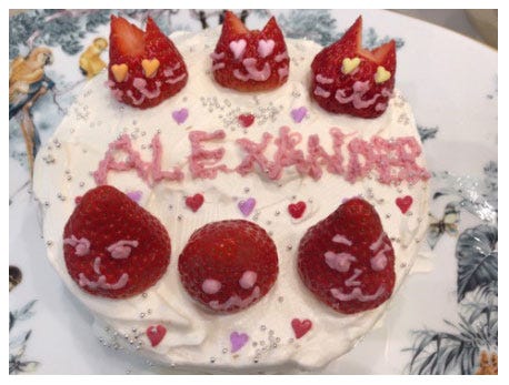 川崎希が作ったケーキ/川崎希オフィシャルブログ(Ameba)より