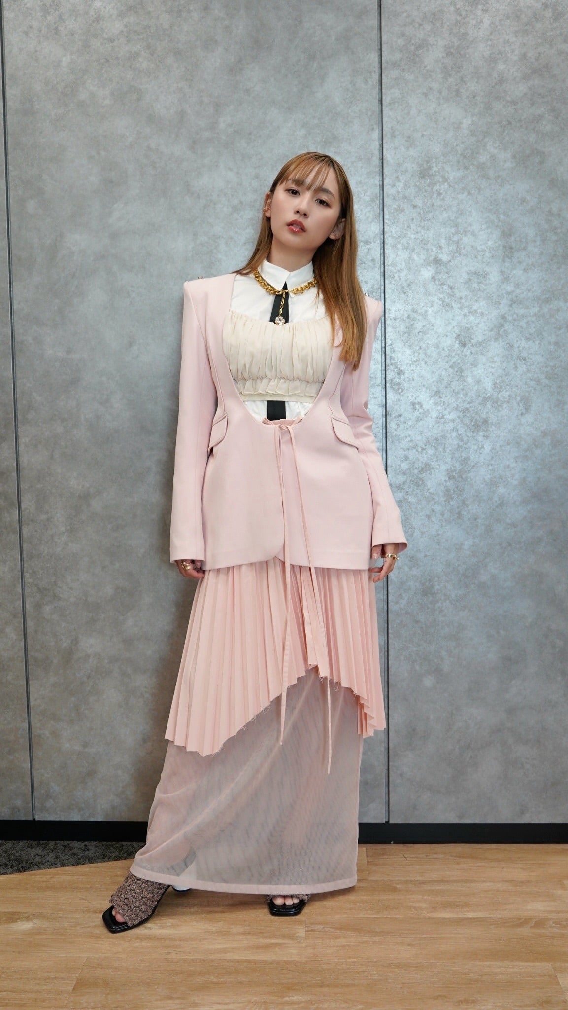 浅川梨奈（提供写真）