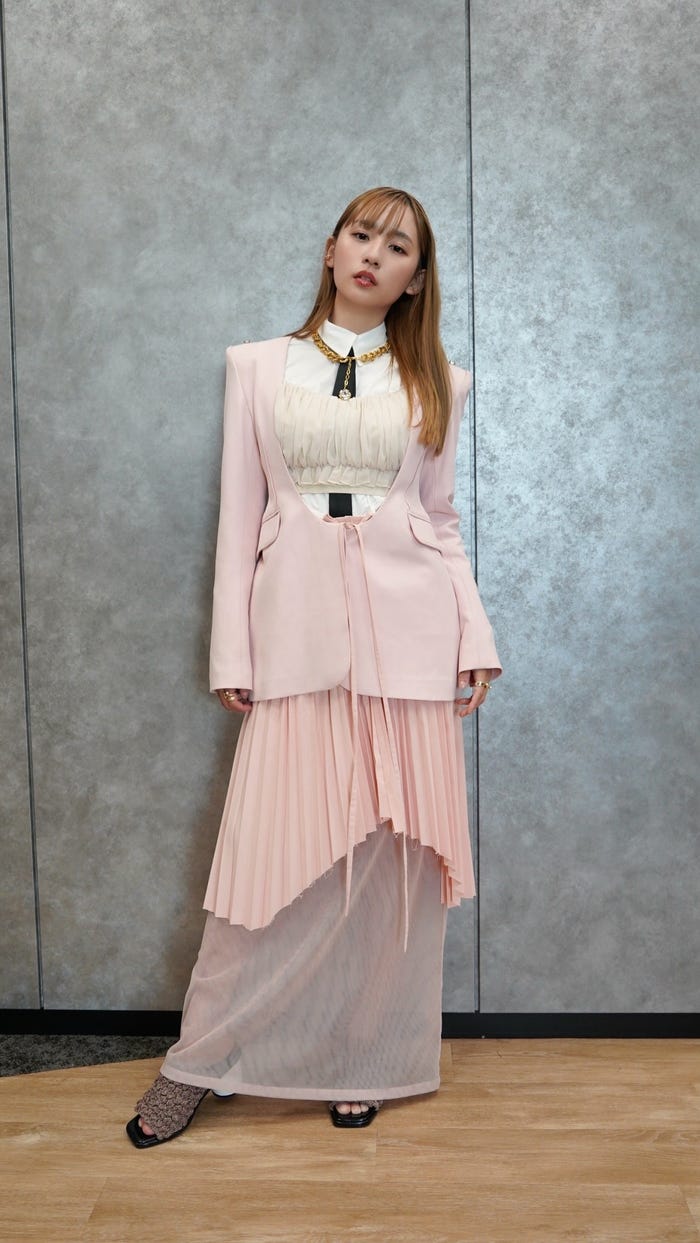 浅川梨奈(提供写真)