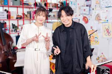 いきものがかりがNHK「tiny desk concerst」に出演 オフィス空間のライブに吉岡聖恵「すごい独特な空間で面白い」